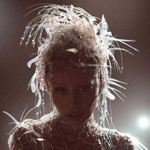 Miley Cyrus, Lindsey Buckingham, Mick Fleetwood - Secrets Lyrics