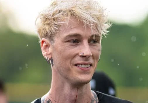 Image of mgk