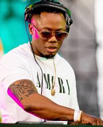 Image of Dj Tira