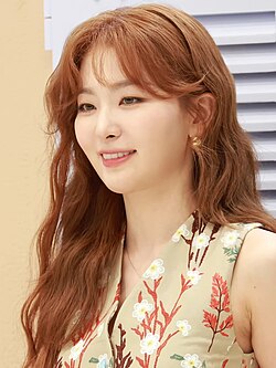 Image of SEULGI 슬기