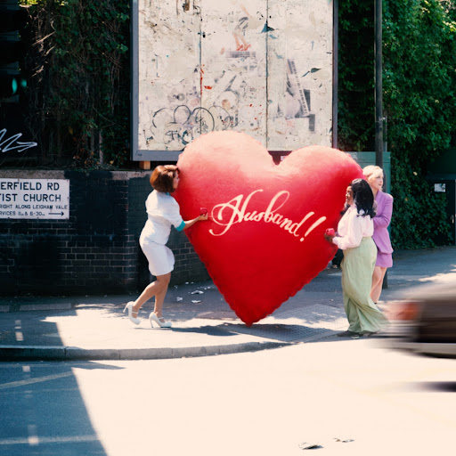 RAYE – WHERE IS MY HUSBAND! Lyrics