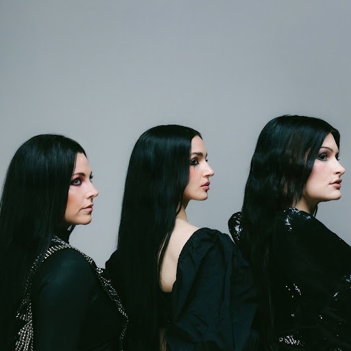 POPPY, AMY LEE, COURTNEY LAPLANTE – End of You Lyrics